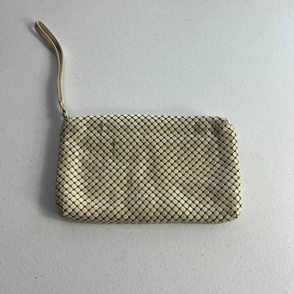 Vintage 1960's Whiting and Davis Cream Wristlet Evening Clutch Handbag